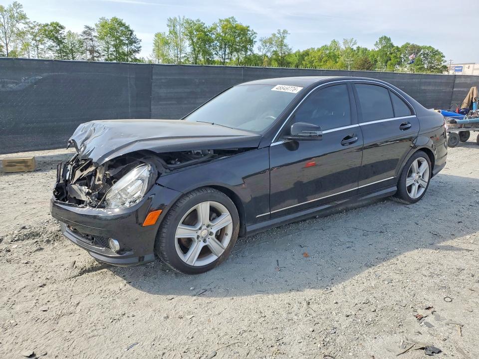 48849776 :رقم المزاد ، WDDGF5EB6AF411119 vin ، 2010 Mercedes-benz C مزاد بيع