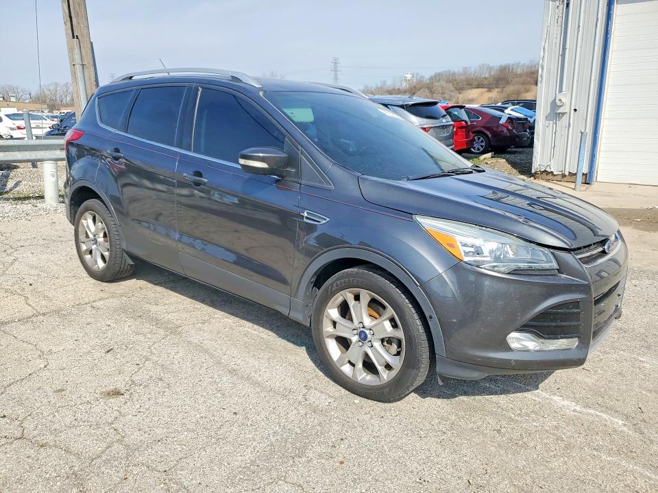 Продажа на аукционе авто 2016 Ford Escape, vin: 1FMCU9J92GUB80163, номер лота: 48593836
