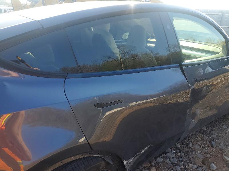 49796526 :رقم المزاد ، 7SAYGDEE4RA215731 vin ، 2024 Tesla Model Y مزاد بيع