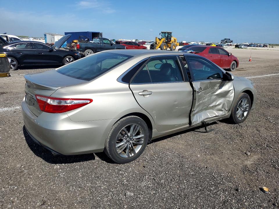 2017 Toyota Camry მანქანა იყიდება აუქციონზე, vin: 4T1BF1FKXHU366067, აუქციონის ნომერი: 50704996