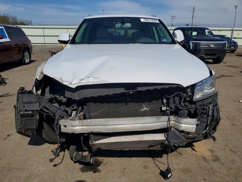 50819006 :رقم المزاد ، WA1LFAFP5CA041528 vin ، 2012 Audi Q5 مزاد بيع