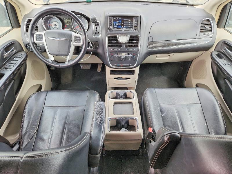 51632096 :رقم المزاد ، 2C4RC1BG6GR290033 vin ، 2016 Chrysler Town & Country مزاد بيع