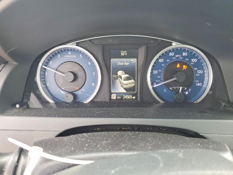 48865326 :رقم المزاد ، 4T1BF1FK0HU728942 vin ، 2017 Toyota Camry مزاد بيع
