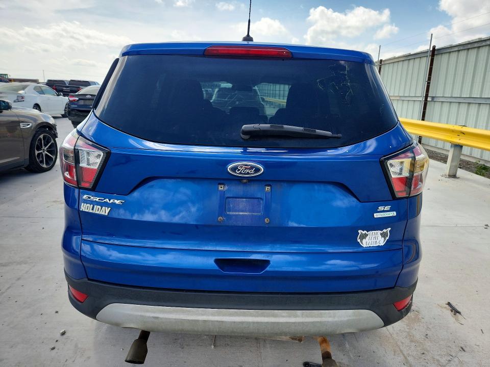 49654406 :رقم المزاد ، 1FMCU0GD8HUB66079 vin ، 2017 Ford Escape مزاد بيع