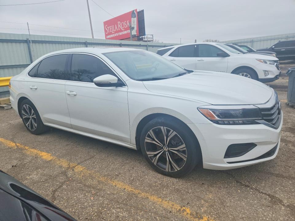 48363156 :رقم المزاد ، 1VWSA7A39NC000475 vin ، 2022 Volkswagen Passat مزاد بيع