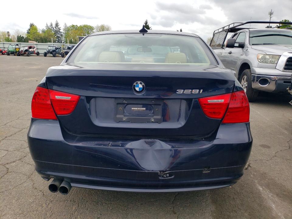 2010 Bmw 328 მანქანა იყიდება აუქციონზე, vin: WBAPH5G57ANM35167, აუქციონის ნომერი: 51360166