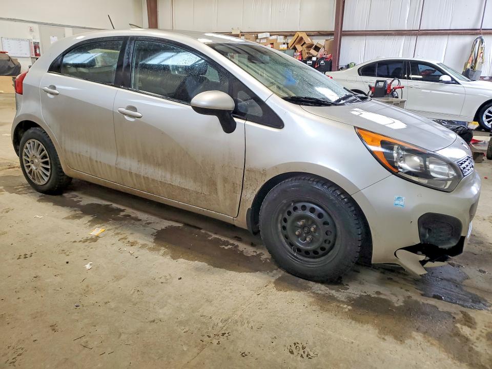 49636256 :رقم المزاد ، KNADM5A33D6873947 vin ، 2013 Kia Rio مزاد بيع