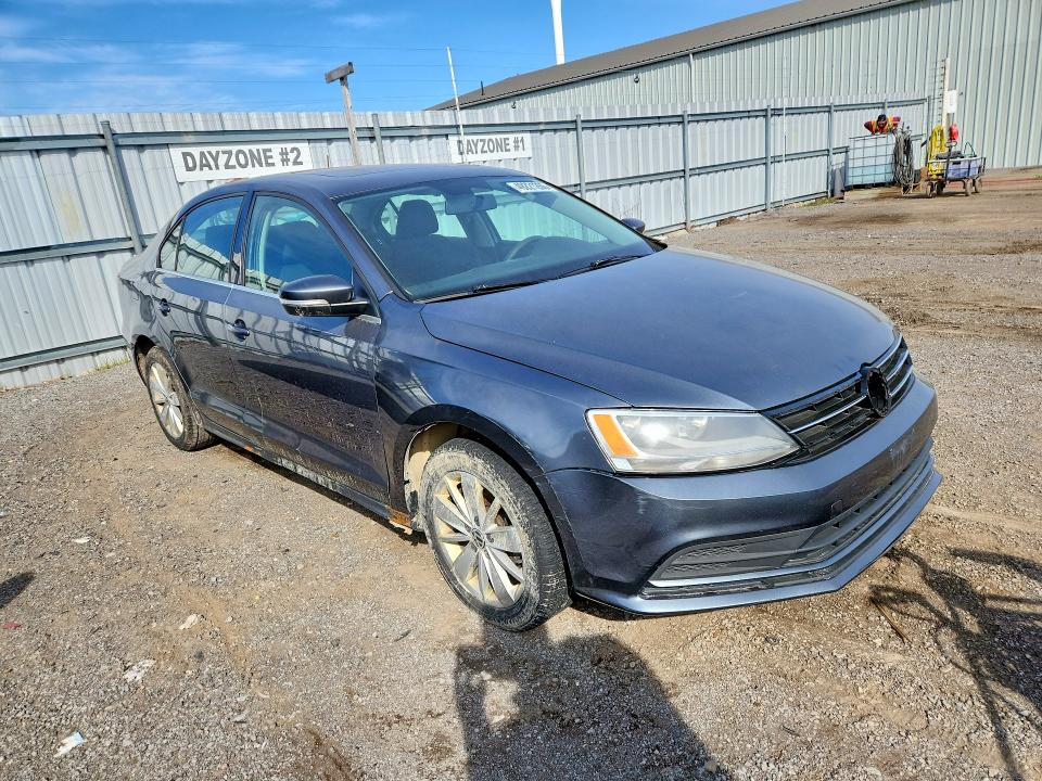 49221266 :رقم المزاد ، 3VW267AJ6GM266912 vin ، 2016 Volkswagen Jetta مزاد بيع