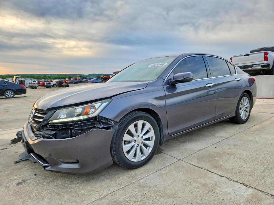 Продаж на аукціоні авто 2015 Honda Accord, vin: 1HGCR3F88FA037447, номер лоту: 50570466