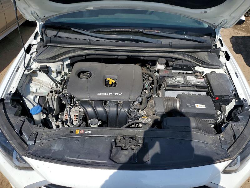 Продажа на аукционе авто 2018 Hyundai Elantra, vin: 5NPD84LF6JH272655, номер лота: 50422466