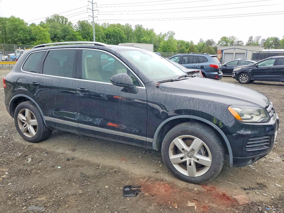 Aukcja sprzedaży 2014 Volkswagen Touareg, vin: WVGEP9BP4ED001471, numer aukcji: 51983926