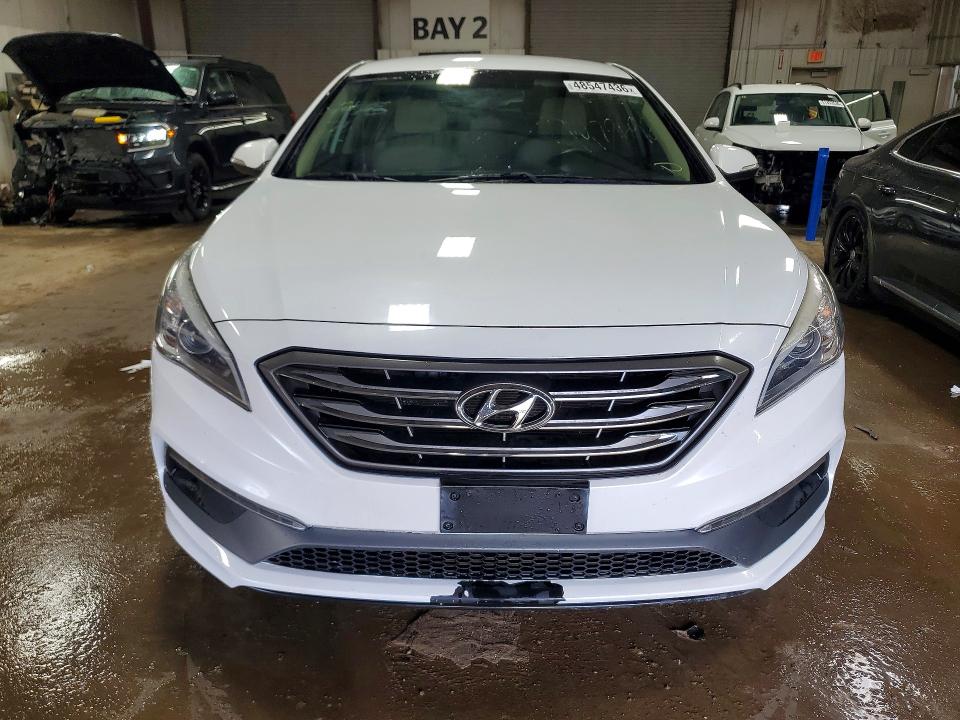 2015 Hyundai Sonata მანქანა იყიდება აუქციონზე, vin: 5NPE34AF0FH027637, აუქციონის ნომერი: 48547436