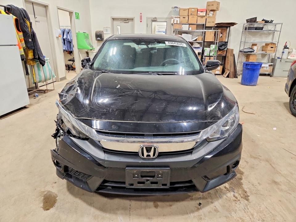 49845626 :رقم المزاد ، 2HGFC2F86HH007358 vin ، 2017 Honda Civic مزاد بيع