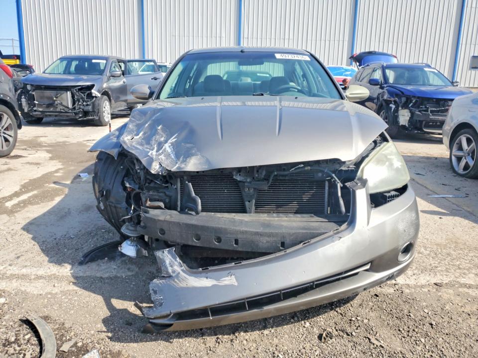 2005 Nissan Altima მანქანა იყიდება აუქციონზე, vin: 1N4AL11D05C159177, აუქციონის ნომერი: 49732436