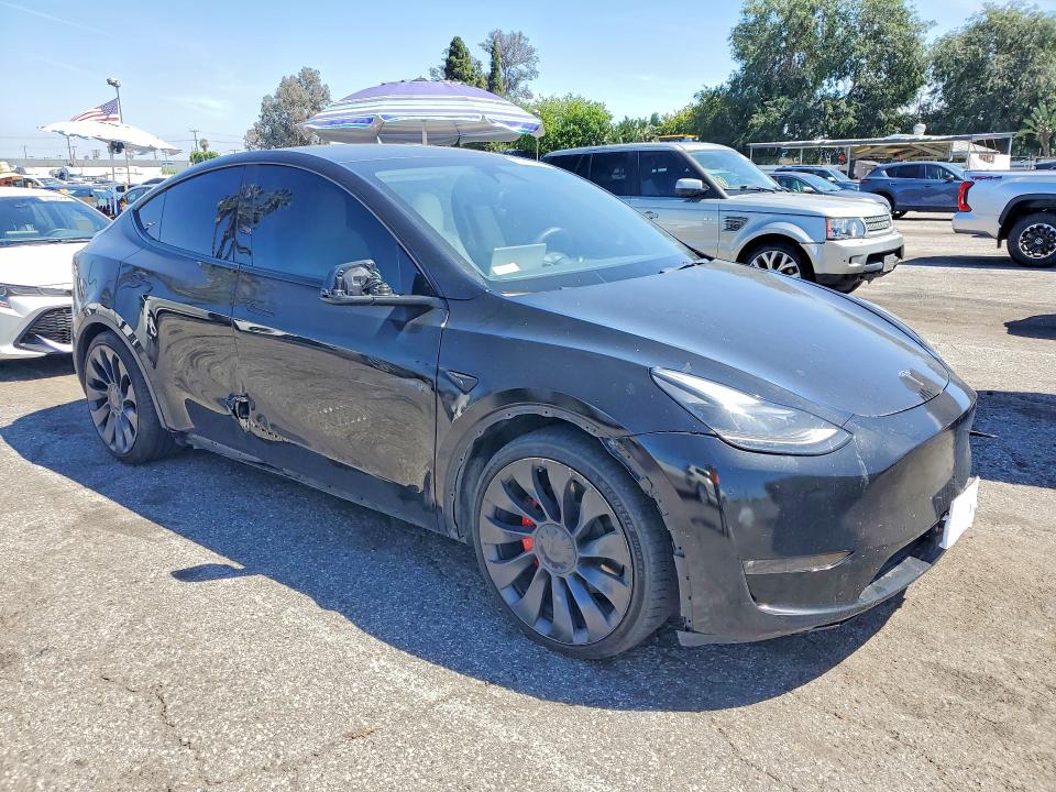 Продажа на аукционе авто 2023 Tesla Model Y, vin: 7SAYGDEF5PF828806, номер лота: 49809316