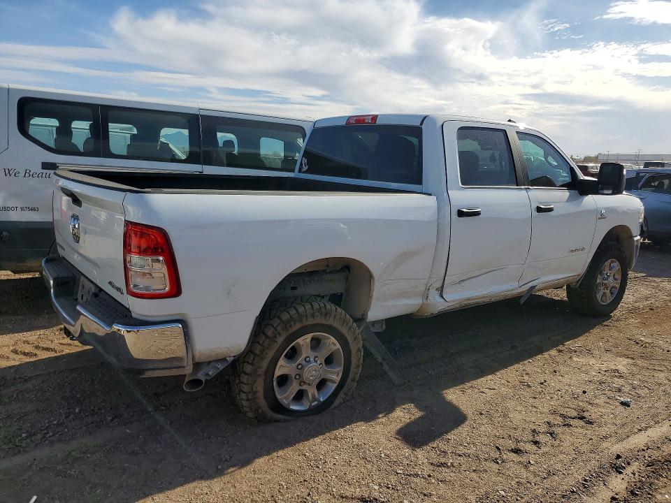 Продажа на аукционе авто 2023 Ram 2500, vin: 3C6UR5DL4PG636927, номер лота: 49814976
