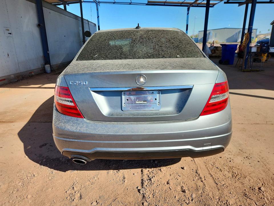 Продажа на аукционе авто 2014 Mercedes-benz C, vin: WDDGF4HB3EG156886, номер лота: 49820496