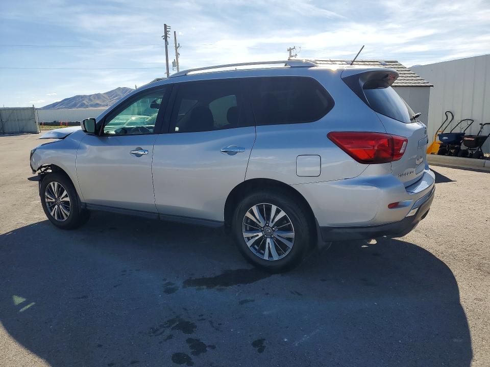 Продажа на аукционе авто 2017 Nissan Pathfinder, vin: 5N1DR2MM1HC632222, номер лота: 48513476