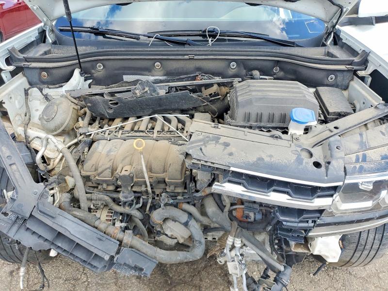 47934376 :رقم المزاد ، 1V2MR2CA7JC583852 vin ، 2018 Volkswagen Atlas مزاد بيع