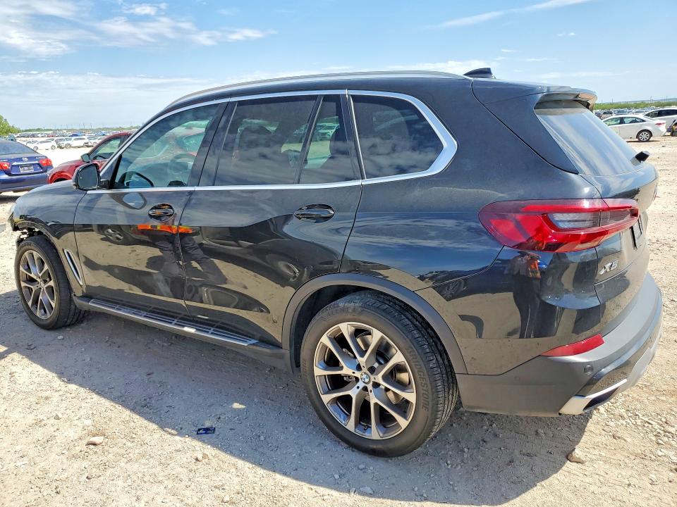 47555956 :رقم المزاد ، 5UXCR6C01N9M90662 vin ، 2022 Bmw X5 مزاد بيع