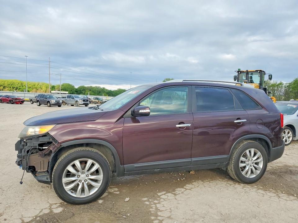 2011 Kia Sorento მანქანა იყიდება აუქციონზე, vin: 5XYKT4A23BG119746, აუქციონის ნომერი: 51689116