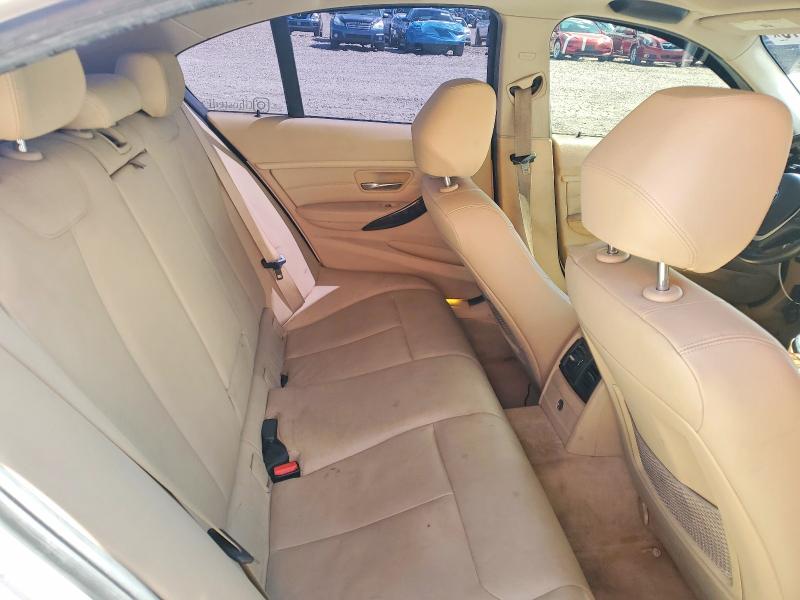 49030116 :رقم المزاد ، WBA3A5C51DF350915 vin ، 2013 Bmw 328 مزاد بيع