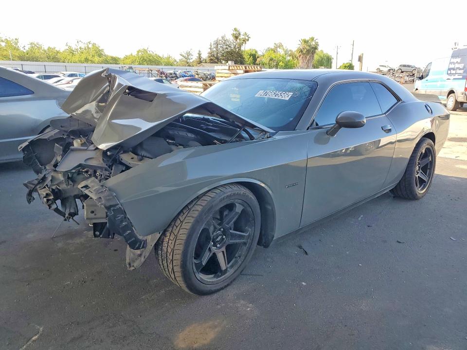 Auction sale of the 2018 Dodge Challenger, vin: 2C3CDZBT0JH128107, lot number: 47662556