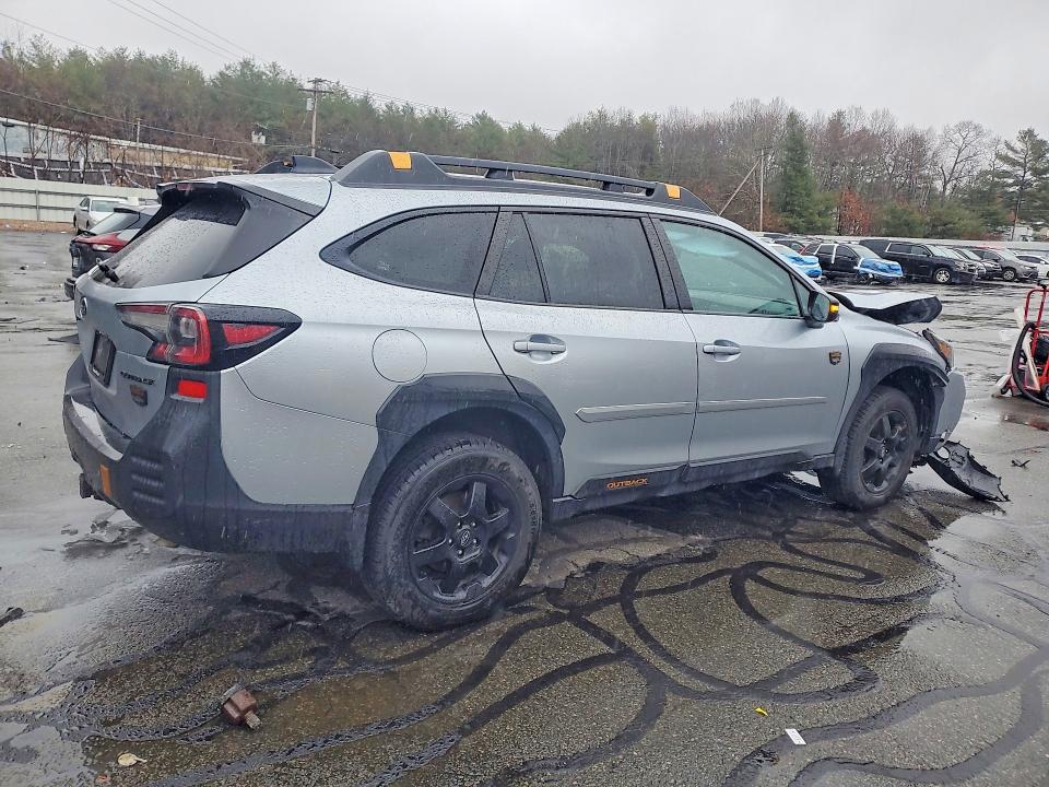 2022 Subaru Outback მანქანა იყიდება აუქციონზე, vin: 4S4BTGUD2N3177124, აუქციონის ნომერი: 48261366