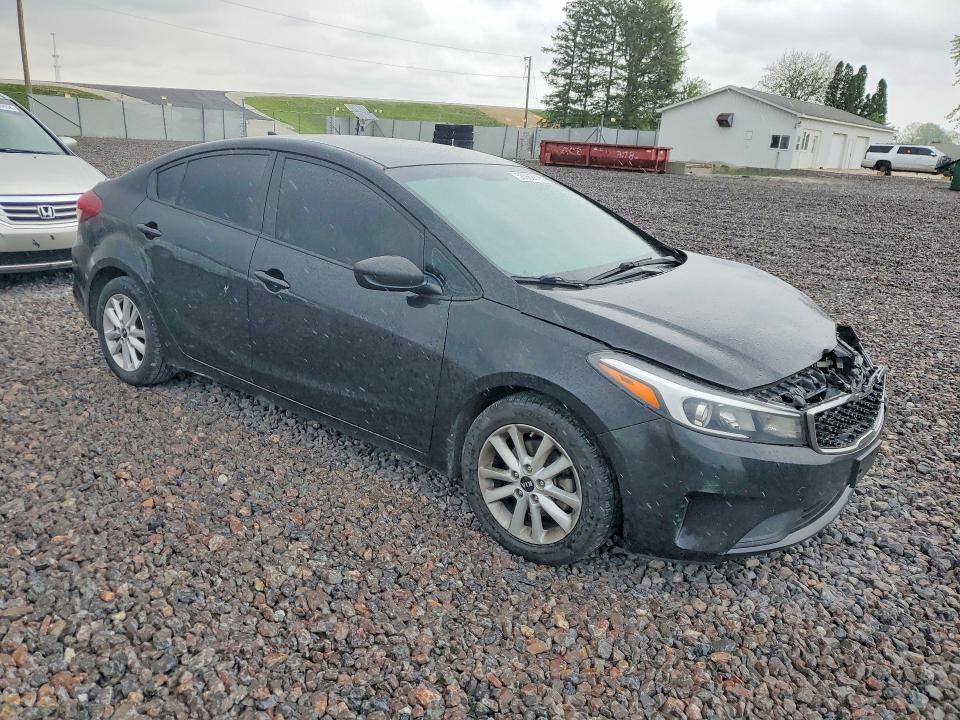 2017 Kia Forte მანქანა იყიდება აუქციონზე, vin: 3KPFL4A75HE014323, აუქციონის ნომერი: 50982816