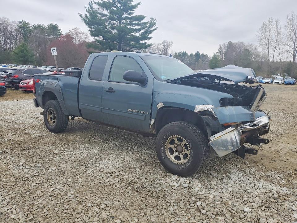 50562206 :رقم المزاد ، 1GTHK29K47E512998 vin ، 2007 Gmc Sierra مزاد بيع