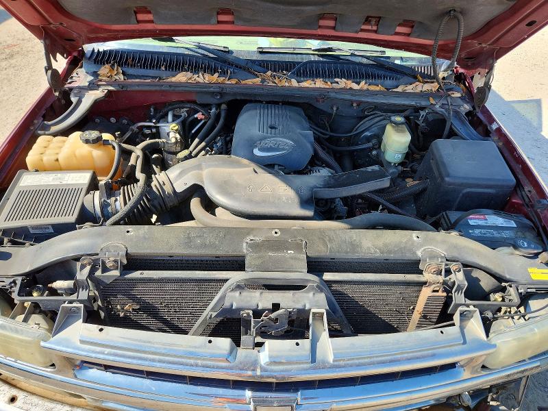 50093936 :رقم المزاد ، 1GNFK16Z32J297401 vin ، 2002 Chevrolet Suburban مزاد بيع