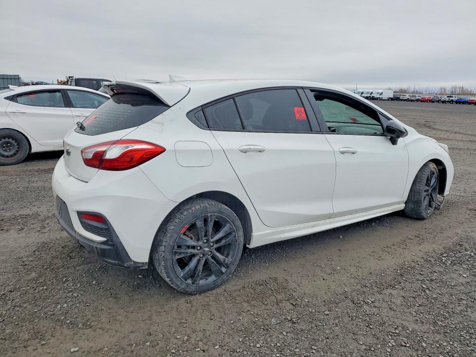 49888186 :رقم المزاد ، 3G1BE6SM2JS650528 vin ، 2018 Chevrolet Cruze مزاد بيع
