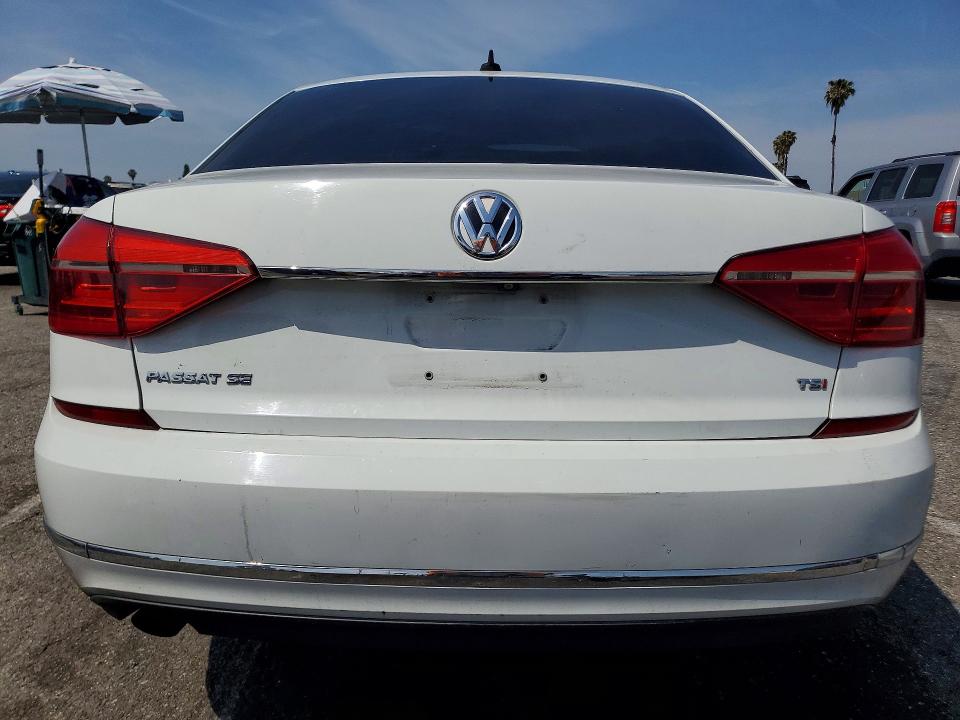 Aukcja sprzedaży 2016 Volkswagen Passat, vin: 1VWBS7A35GC015913, numer aukcji: 49343356