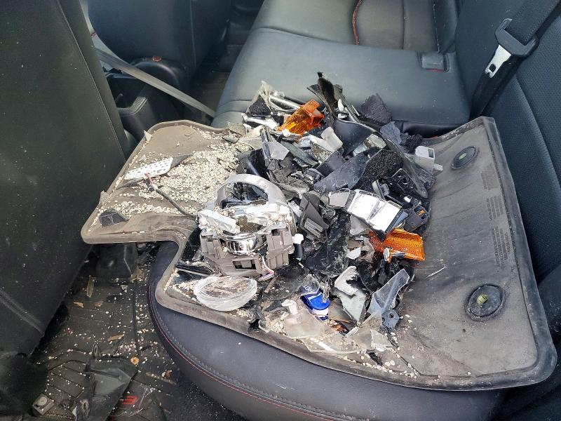 49622216 :رقم المزاد ، JM1DKFC77J0315841 vin ، 2018 Mazda Cx-3 مزاد بيع
