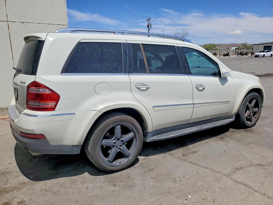 2008 Mercedes-benz Gl მანქანა იყიდება აუქციონზე, vin: 4JGBF86E98A373354, აუქციონის ნომერი: 50596576