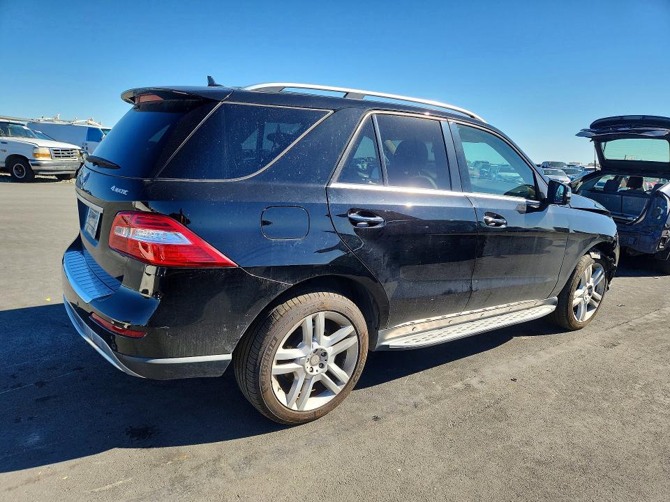2014 Mercedes-benz Ml მანქანა იყიდება აუქციონზე, vin: 4JGDA5HB9EA392426, აუქციონის ნომერი: 48603546