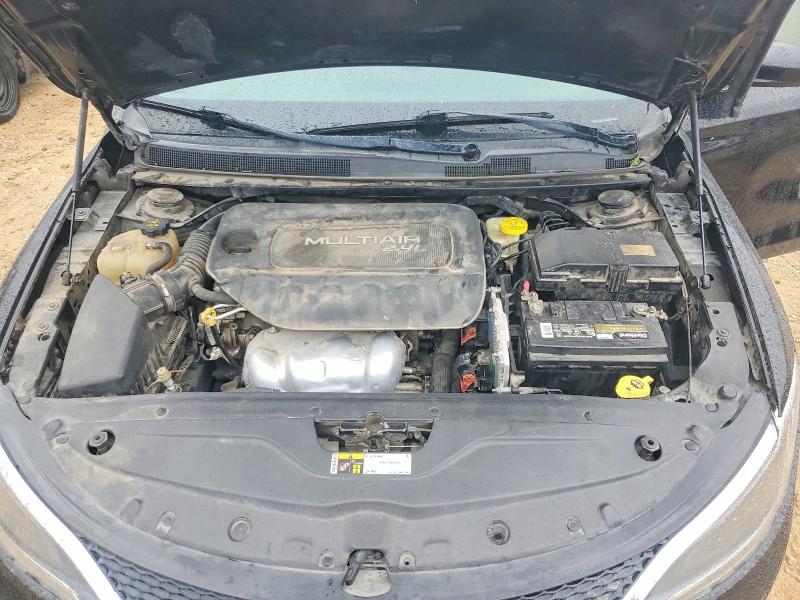 50488506 :رقم المزاد ، 1C3CCCAB5GN157014 vin ، 2016 Chrysler 200 مزاد بيع