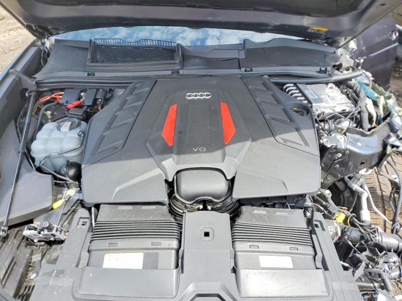 Продажа на аукционе авто 2025 Audi Sq8, vin: WA1CWBF16SD015308, номер лота: 50888456