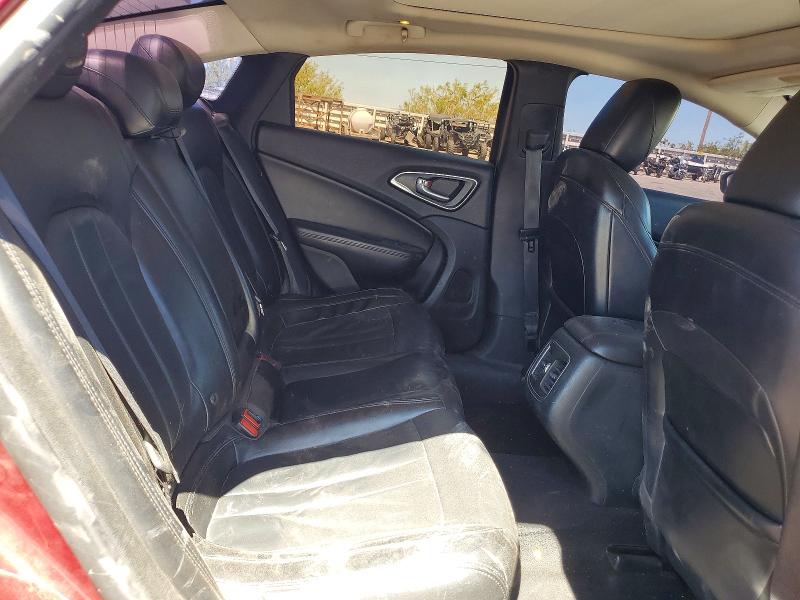 48107226 :رقم المزاد ، 1C3CCCEG5FN683468 vin ، 2015 Chrysler 200 مزاد بيع