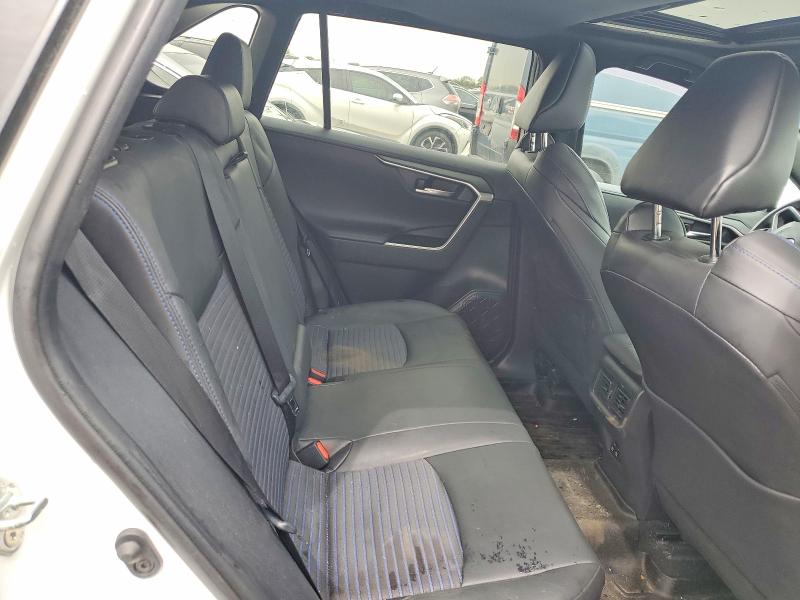 51348546 :رقم المزاد ، 2T3EWRFV9KW035162 vin ، 2019 Toyota Rav4 مزاد بيع