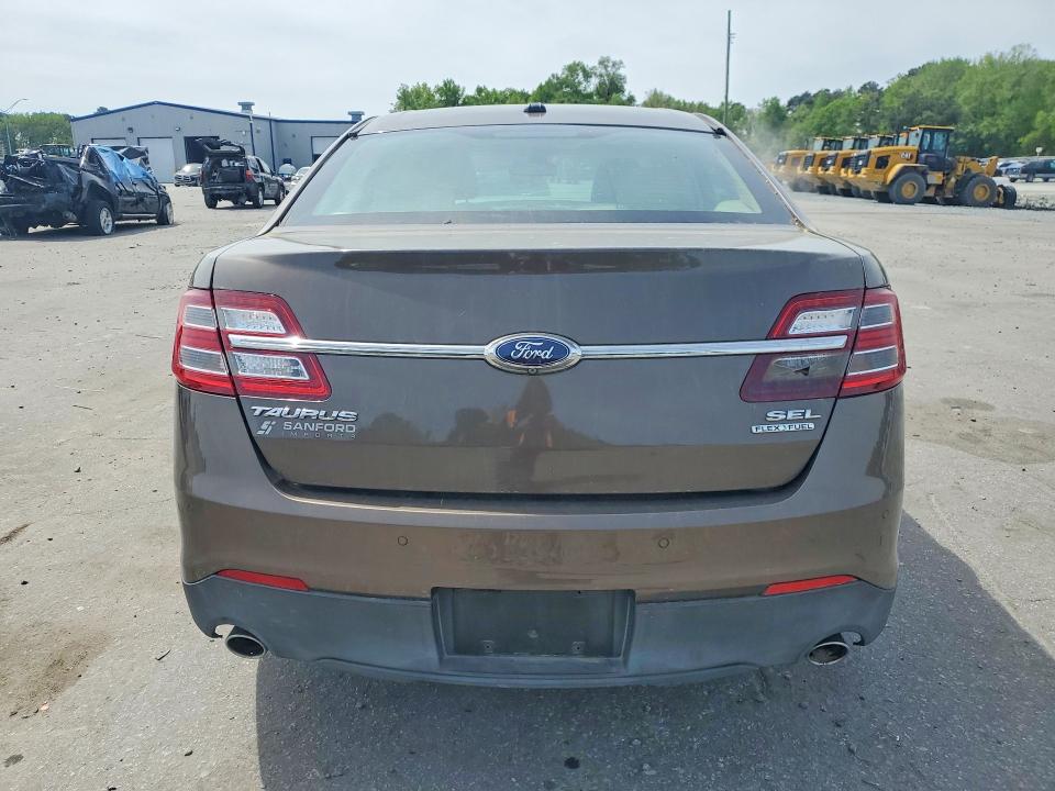 49105326 :رقم المزاد ، 1FAHP2E82FG143630 vin ، 2015 Ford Taurus مزاد بيع