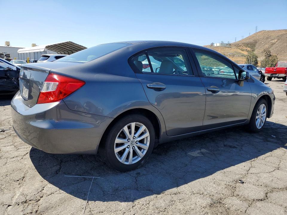 Продажа на аукционе авто 2012 Honda Civic, vin: 19XFB2F98CE337601, номер лота: 49147426