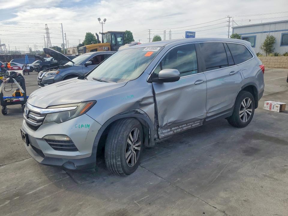 Продажа на аукционе авто 2018 Honda Pilot, vin: 5FNYF6H30JB042870, номер лота: 48149606