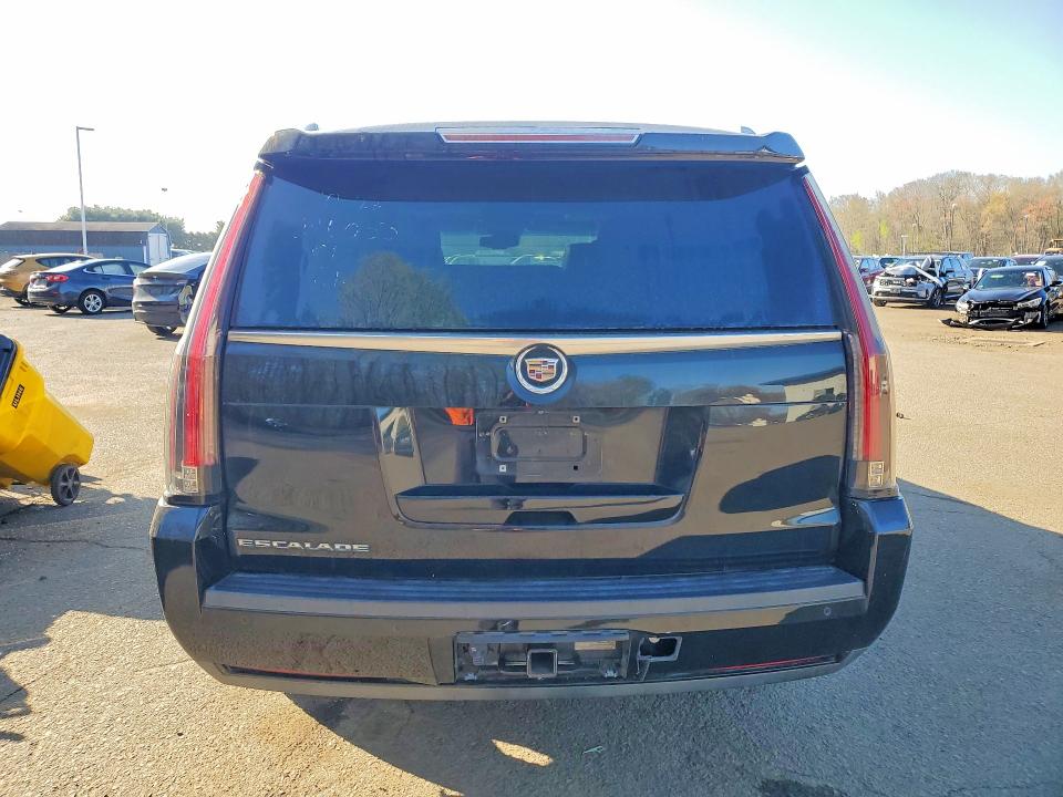 Продажа на аукционе авто 2015 Cadillac Escalade, vin: 1GYS3HKJ6FR246053, номер лота: 51123086
