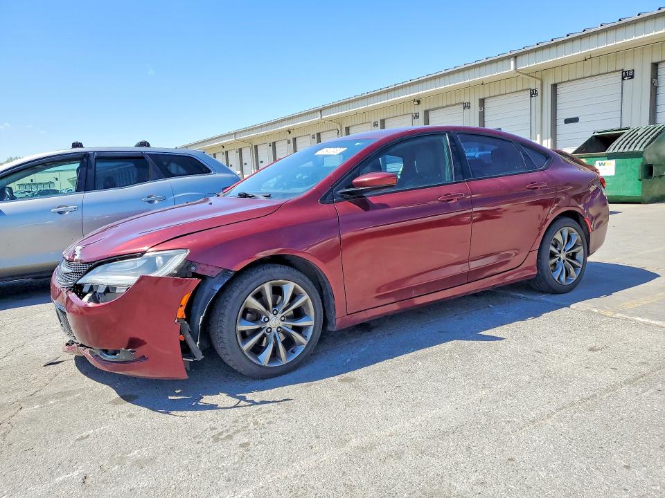 48402496 :رقم المزاد ، 1C3CCCBB9FN536837 vin ، 2015 Chrysler 200 مزاد بيع