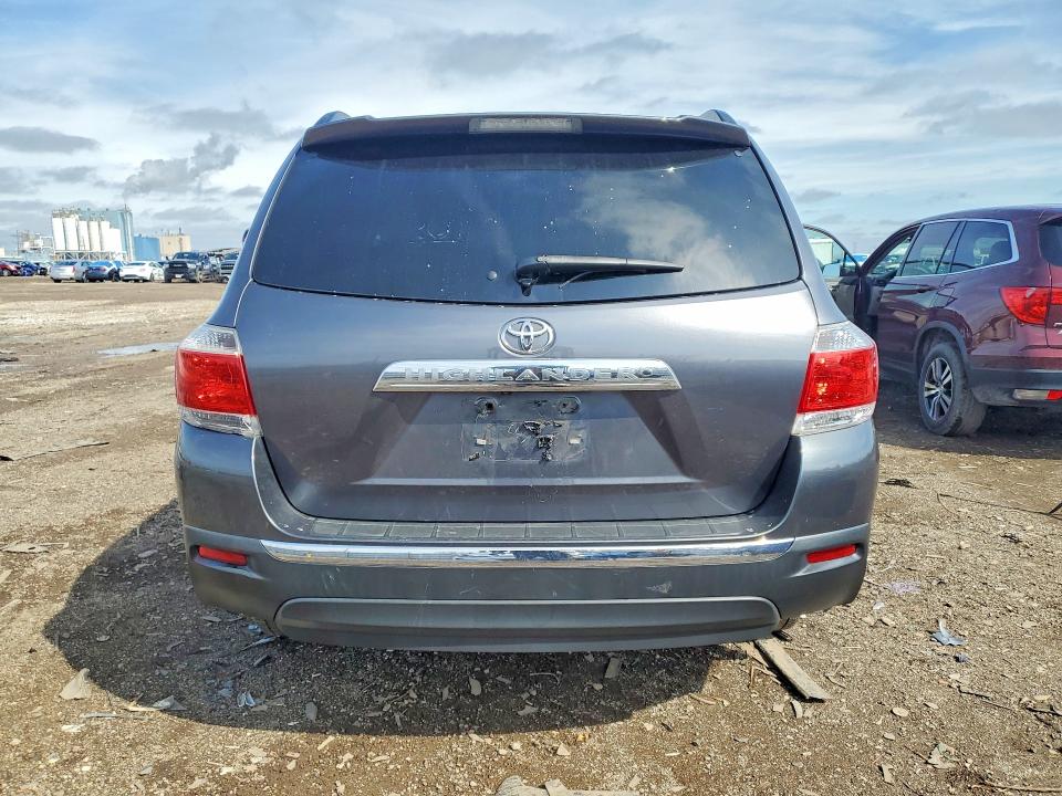 Aukcja sprzedaży 2013 Toyota Highlander, vin: 5TDBK3EH2DS266299, numer aukcji: 48677006