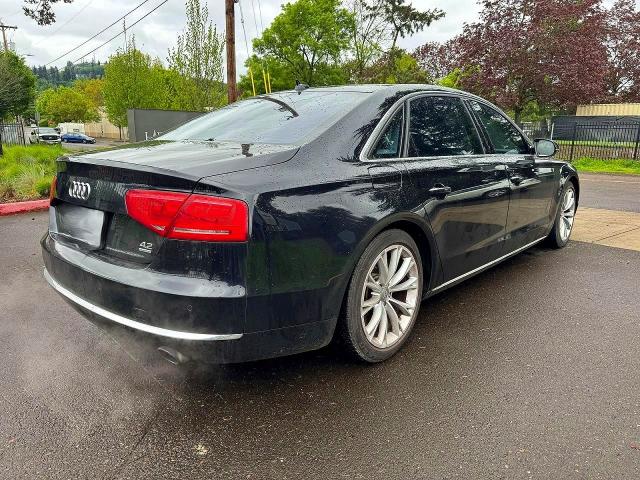 Продаж на аукціоні авто 2011 Audi A8, vin: WAURVAFD2BN024120, номер лоту: 51207346