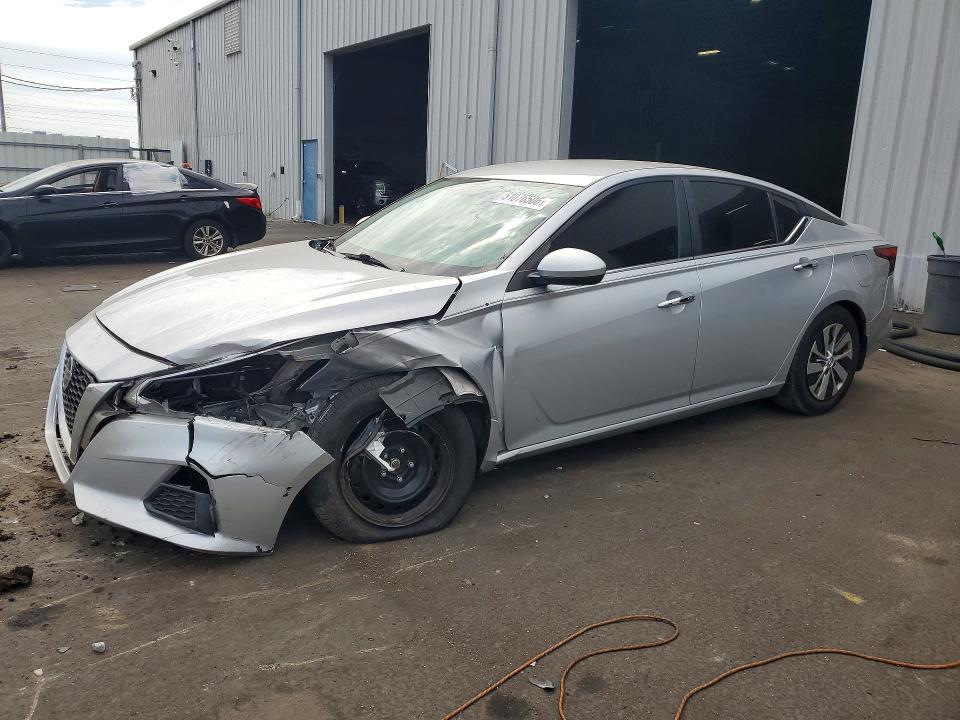 51876506 :رقم المزاد ، 1N4BL4BV9LC231780 vin ، 2020 Nissan Altima مزاد بيع