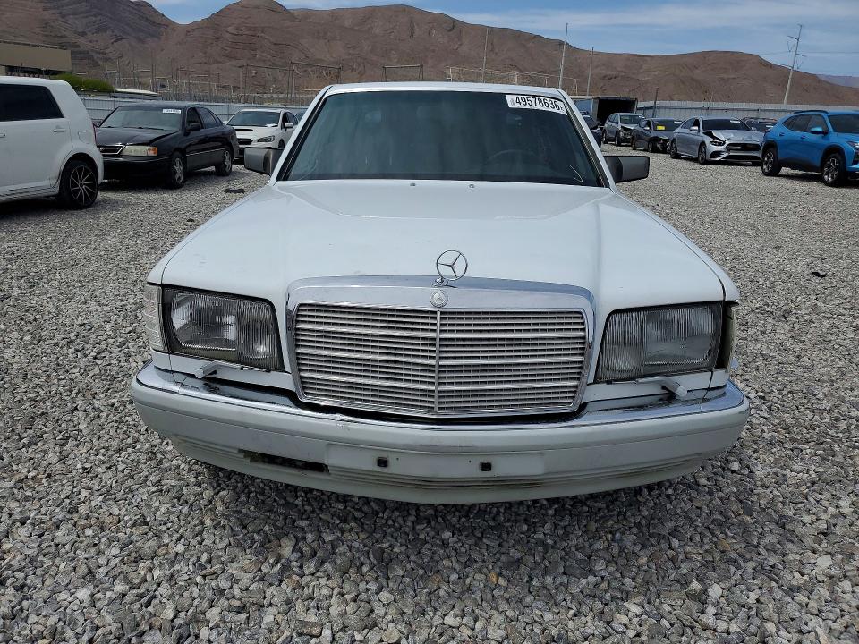 Продаж на аукціоні авто 1990 Mercedes Benz 560, vin: WDB1260391A537423, номер лоту: 49578636