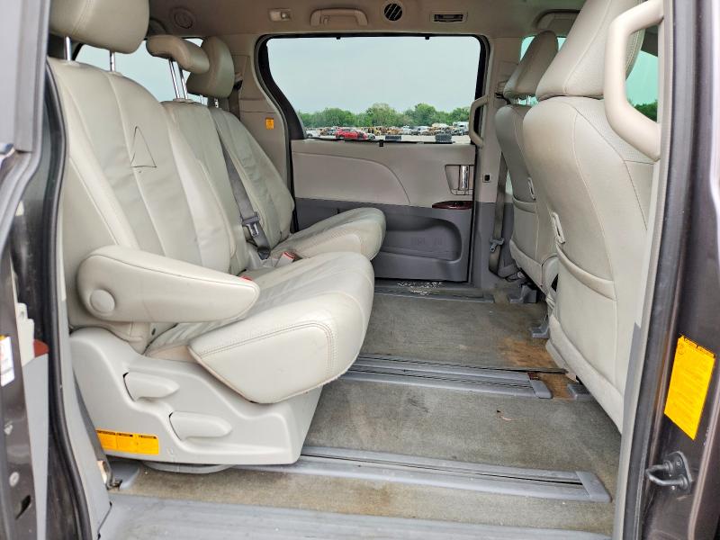 Продаж на аукціоні авто 2012 Toyota Sienna, vin: 5TDYK3DC2CS268438, номер лоту: 49722916